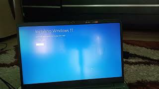 Windows 11 Upgrade up from Win10 22H2 to Win11 23H2 with Copilot AI [upl. by Itirp]