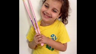 Solo na Bateria Eduarda Henklein 5 anos [upl. by Atinad]