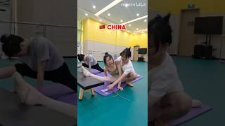 CHINE VS FRANCE  LES ÉTIREMENTS POUR LE GRAND ÉCART gym souplesse [upl. by Veno]