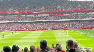 Arsenal Fans 7 Minute Applause for Ronaldo during Manchester United Game  Ronaldo scores Goal [upl. by Malarkey]