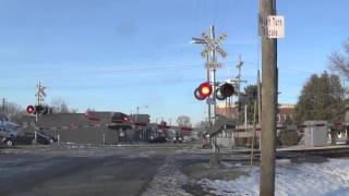 Main St Grade Crossing Leland IL 112415 [upl. by Anikas]