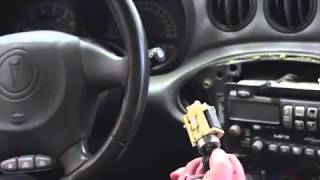 How To Replace And Install An Ignition Lock Cylinder In A 97 2006 GM  AutoZone [upl. by Kelly686]