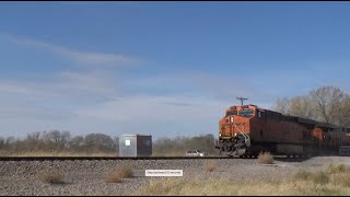 BNSF grain train goes thru Roca Nebraska [upl. by Ifok]