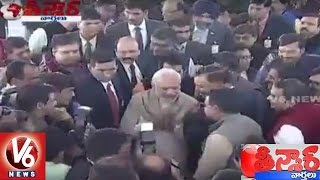 Diwali Milan  PM Modi Mobbed By Media For Selfie  Teenmaar News [upl. by Eintihw]