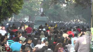 Police and protesters clash in Tahrir اشتباكات في ميدان التحرير [upl. by Nodyl]