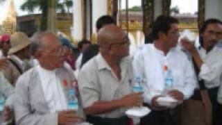 Monks lead largest Burma protest 2 Myanmar 24 Sept 2007 [upl. by Chappelka]