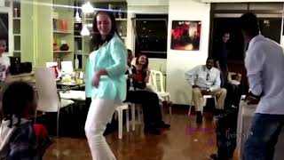 María Fernanda Cabal bailando Quítate tú pa ponerme yo [upl. by Urissa140]