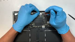 Macbook Pro A2179 A1989 A2289 A2251 Screen Replacement [upl. by Siouxie910]