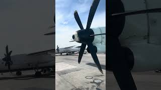 De Havilland Dash 8400 Propeller 20240529 AC 7969 YUL → YTZ 4K [upl. by Avika]