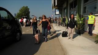 Aeroporto Salerno  Costa DAmalfi Da maggio 2025 nuovi collegamenti con il Regno Unito [upl. by Ariela]