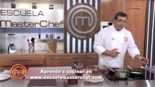 Escuela MasterChef Sergio Fernández cocción del huevo [upl. by Atsocal]