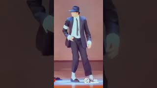 King of Pop Danceleagueoflegends michaeljackson popdance hiphop shorts thejacksons [upl. by Delainey600]