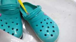 How to clean a crocs easily using basic tools [upl. by Bobette]