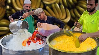 Mango 🥭 Banana 🍌 MILK SHAKE  Amazing Roadside MANGO SYRUP  BANANA PULP Juice Making  STREET FOOD [upl. by Hayotal]