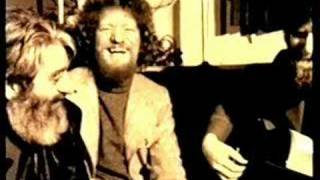 Luke Kelly The Leavin Of Liverpool Live [upl. by Peterus78]