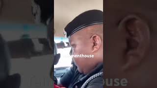 Civilian vs Officer police driver movingcar tainmenthouse brocos fighting [upl. by Dino]