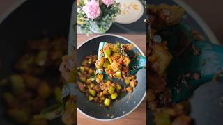 Vazhuthananga Mezhukkupuratti Recipe in Malayalam  Vazhuthananga Recipes shorts brinjalfry [upl. by Harragan]