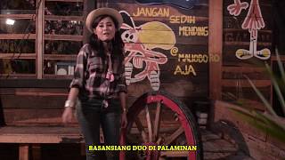 Alindya Ichy  Hati Babungo Rindu Official Video [upl. by Omari295]