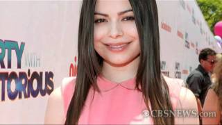 Miranda Cosgrove hurt in bus crash [upl. by Salomo]