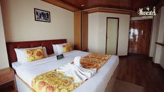 Stay at Muscatel Stardust Affordable Hotel Rooms with Mountain Views in Chowrasta [upl. by Home298]