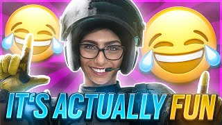 Rainbow Six Siege BUT WERE HAVING FUN 😲😲 [upl. by Arataj]