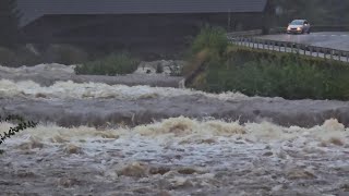 Tag 1 Unwetter in Tschechien  Polen  Österreich führen zu Hochwasser und Schneemassen [upl. by Fonzie]