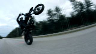 KTM LC4 640 Supermoto [upl. by Ttemme188]