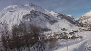 Skier wiped out on Piste M at Val DIsere [upl. by Kellene911]