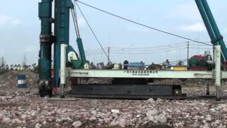 Demonstration of Footstep piling rig on lifting diesel hammer  start working 02 [upl. by Llevert]