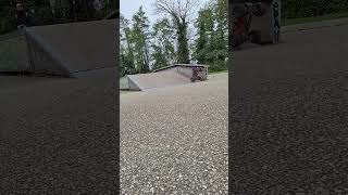 Un peu de freestyle 😆 rc video skatepark arrma automobile figure stunt [upl. by Aura490]