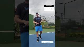 Dica sobre BOLA ALTA no backhand de DUAS MÃOS tennis tenisbrasil falascatennis [upl. by Nocaed552]