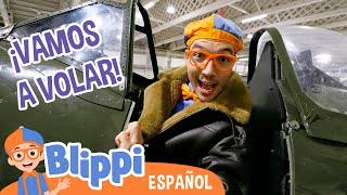 Blippi aprende sobre aviones en el museo RAF en Londres [upl. by Idnyc524]