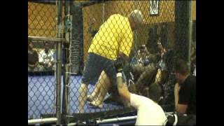 Bryan Lewis 1st MMA Fight [upl. by Alfredo]