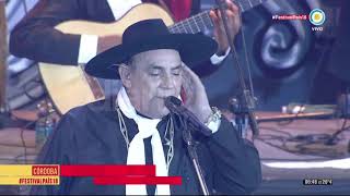 Cosquin 2018 El Chaqueño Palavecino saludó a Ángel Rozas y homenajeó a la Cabalgata de la Fe [upl. by Udell]