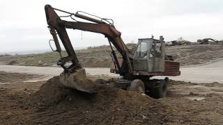 Old soviet excavator EO3322 in action pt 2 [upl. by Aleel571]