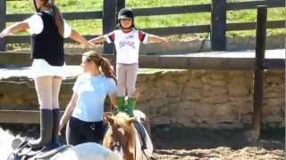 Goikomendi Escuela de Equitación  Profesora Lorena Losada HD Clases Iniciación [upl. by Ttesil964]