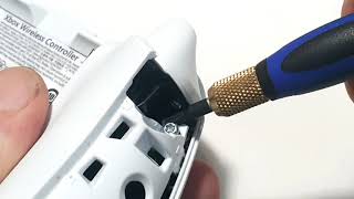 How to Open Your Xbox Controller WITHOUT a Torx Screwdriver [upl. by Lovmilla420]