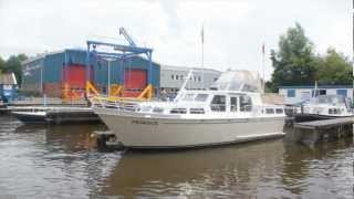 De Schiffart yachtcharter  Kruiser Pegasus  Motorboot huren in Friesland [upl. by Kenrick]