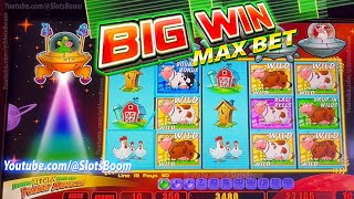 WILDS DROP AT MAX BET on Invaders Return From the Planet Moolah CASINO SLOTS SlotsBoom [upl. by Hanleigh]