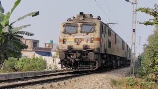 offlink ET WAP7 WITH 15084 UTSARG EXPRESS COACH COMPOSITION CHANGED ADDED 3E  HA 1 COACHES [upl. by Kramlich]