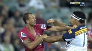 Salesi Maafu punches Quade Cooper [upl. by Ryder]