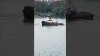 Tugboat Towing Barge Up The Fraser River Part 1 [upl. by Gemoets12]