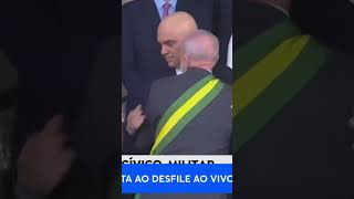 Lula cumprimenta Alexandre de Moraes ministros do STF e autoridades no desfile de 7 de setembro [upl. by Ynatsyd]