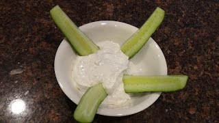 Low Carb Sour Cream Garlic Dip [upl. by Eilime]