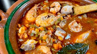 COMO HACER CAHUAMANTA  CALDO DE CAMARÓN CON MANTARRAYA  RECETAS DE CUARESMA  SOPA DE MARISCOS [upl. by Einnaoj]