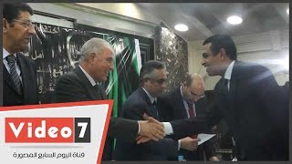 بالفيديو الزند يسلم أعضاء النيابة الجدد كارنيهات الالتحاق بنادى القضاة [upl. by Emili135]