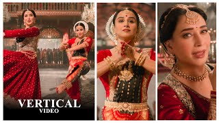 Vidya Balan  Madhuri Dixit  Ami Je Tomar 30  Vertical Video  BB3  Info  UHD  Actress Version [upl. by Airamesor]