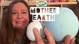 Lush Mother Earth 2017 bath bomb Demo [upl. by Standice]