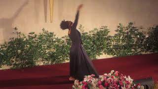 Alabaster box  Cece Winans Praise Dance [upl. by Celtic]