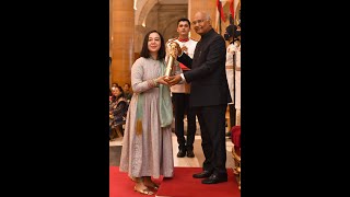 President Kovind presents Nari Shakti Puraskar to Padma Yangchan [upl. by Kile651]